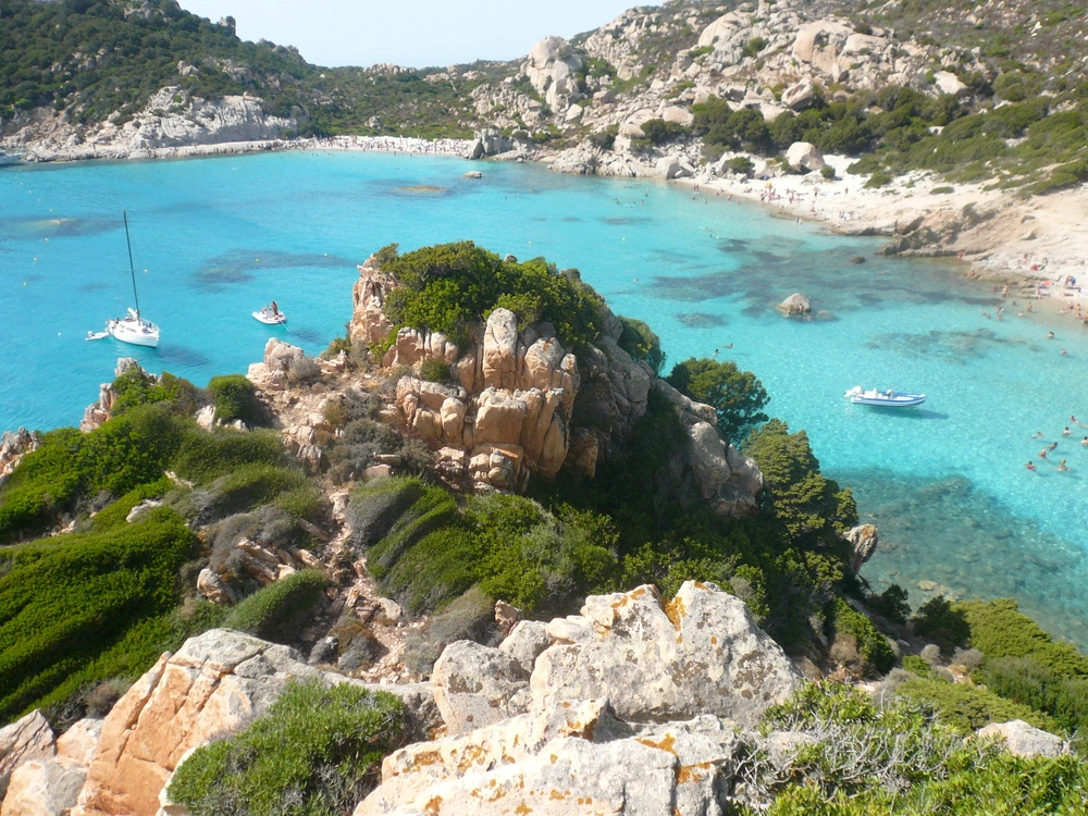 Tour In Yacht Arcipelago Della Maddalena - Blue Sea Navigation